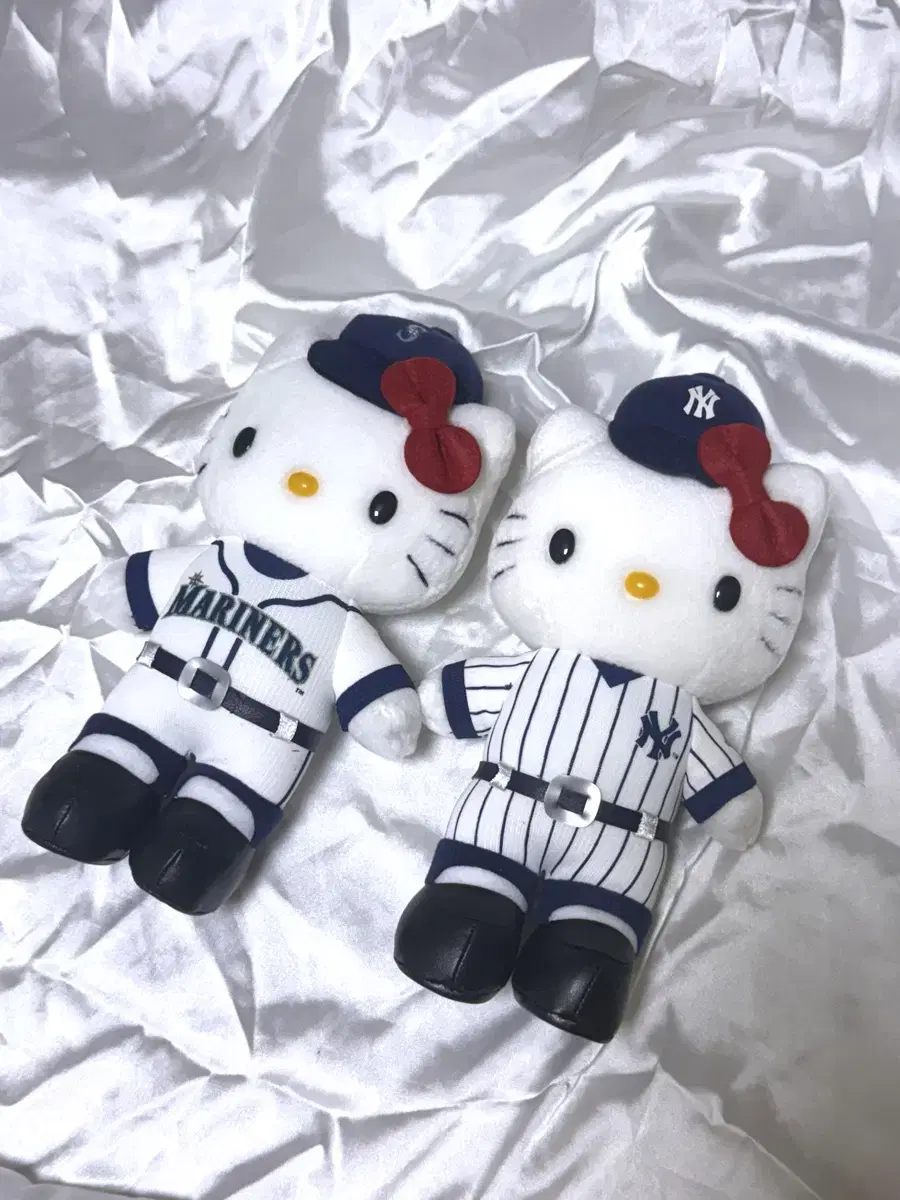 Classic Kitty MLB Seattle Mariners Baseball Doll