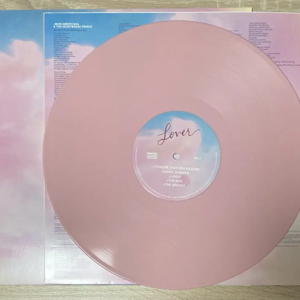 테일러 스위프트 - Lover (Colored 2LP) 판매