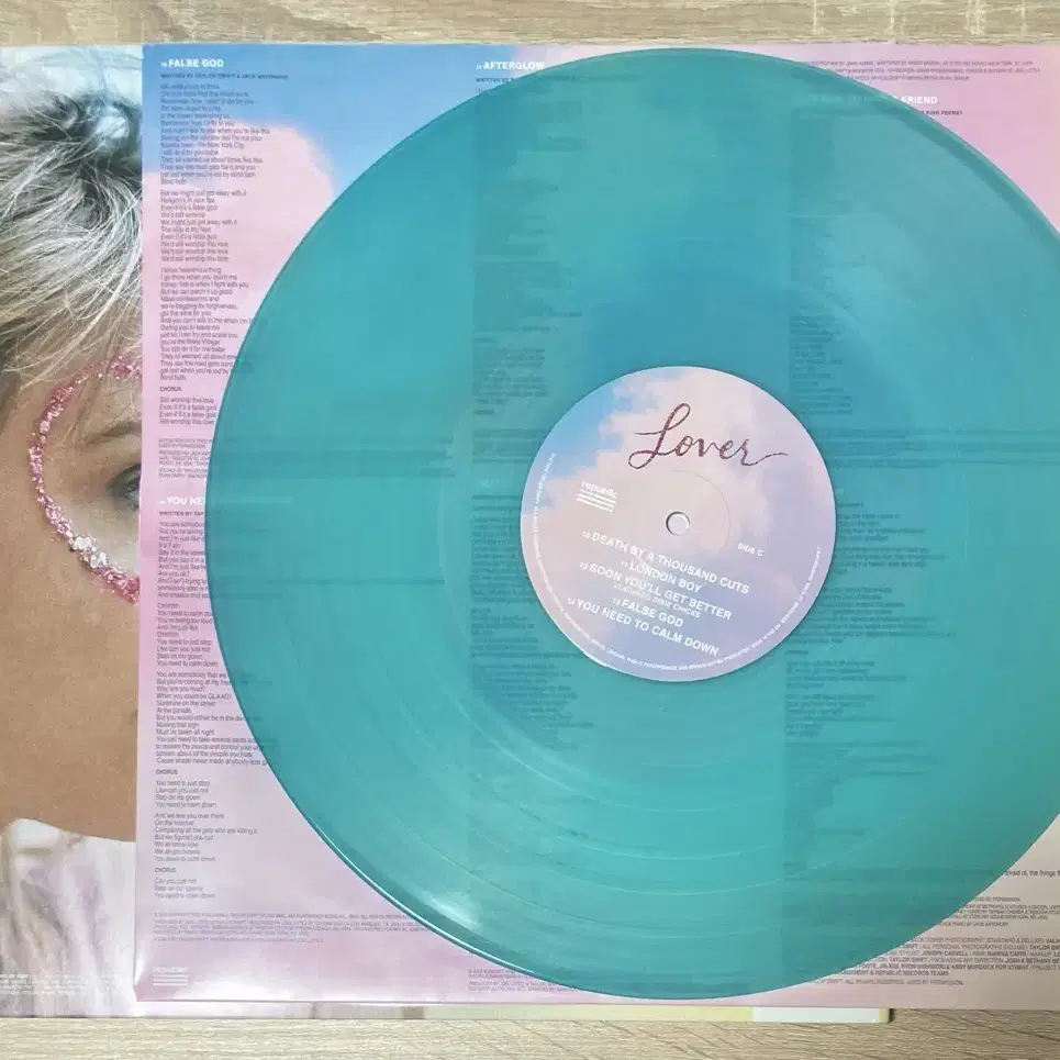 테일러 스위프트 - Lover (Colored 2LP) 판매