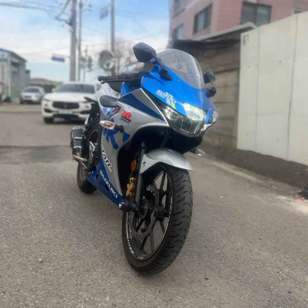 [GSX-R] 2021년식 요시무라 머플러 저렴하게 판매합니다