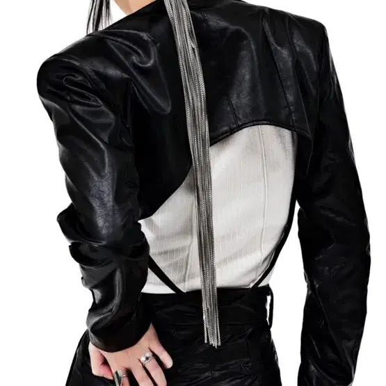 Must go on bolero leather jacket