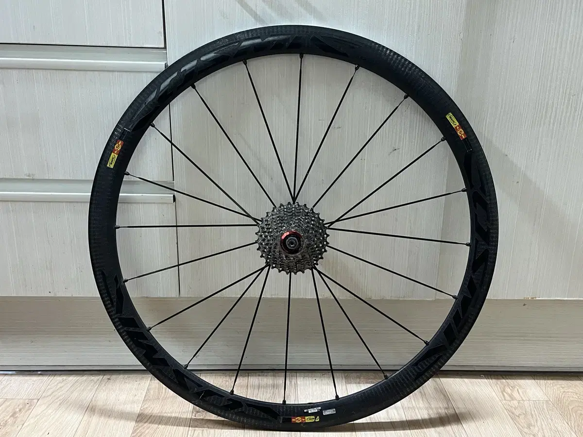 Mavic Cosmic 40 Carbon C Genuine Rear Wheel