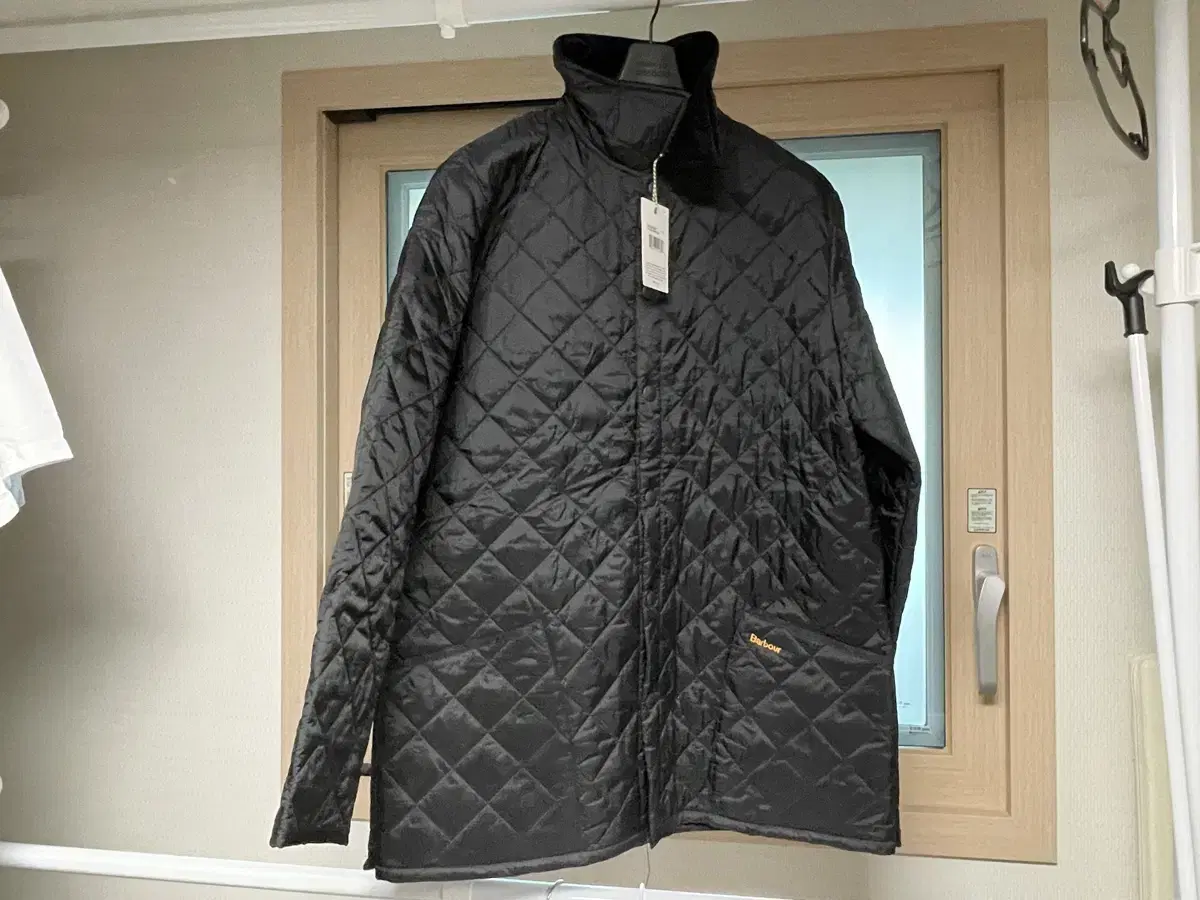 Barbour Lydesdale Quilted Jacket Black XL sells