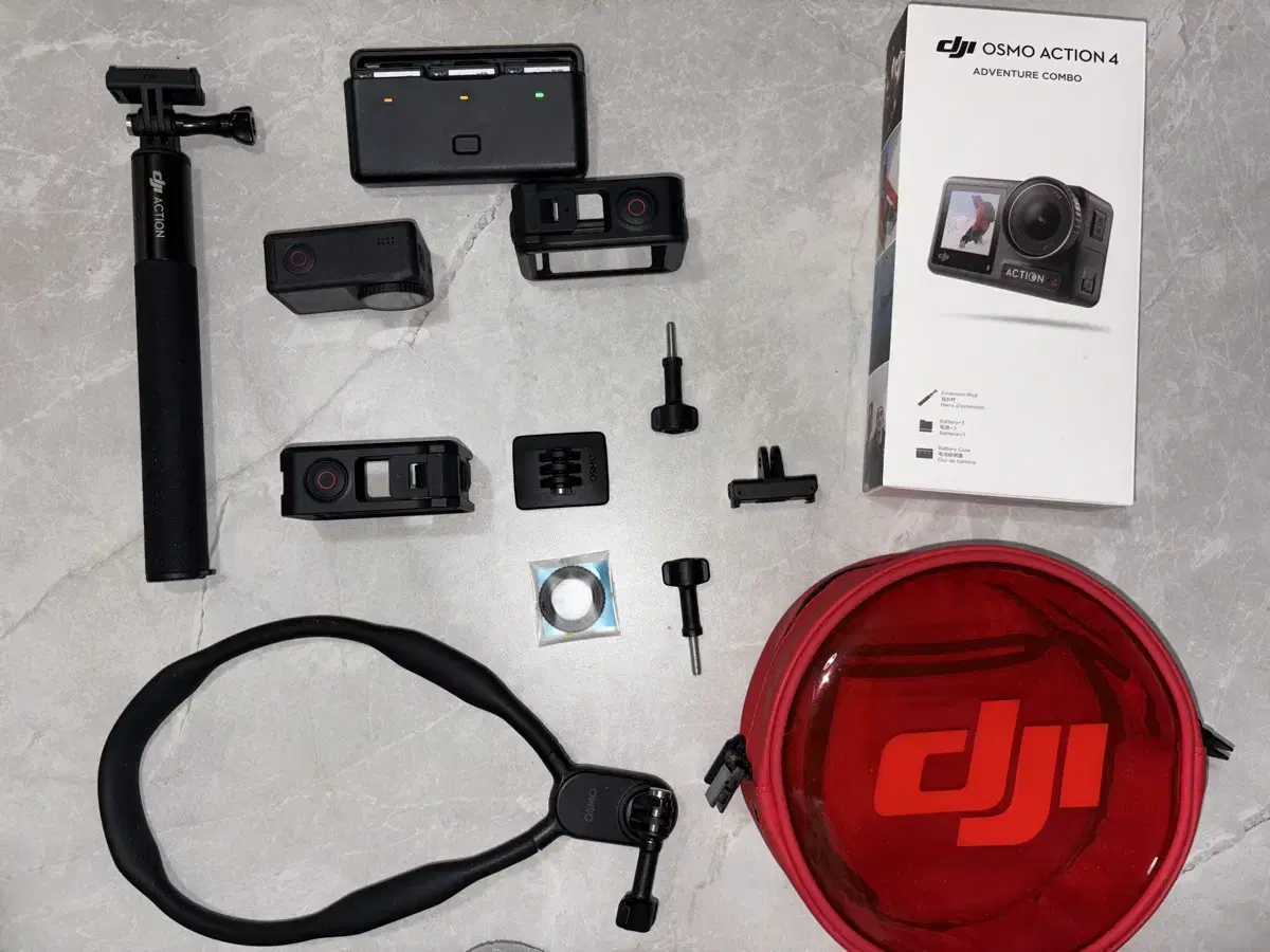 DJI Osmo Action 4 어드벤처 콤보+넥마운트+microSD카드