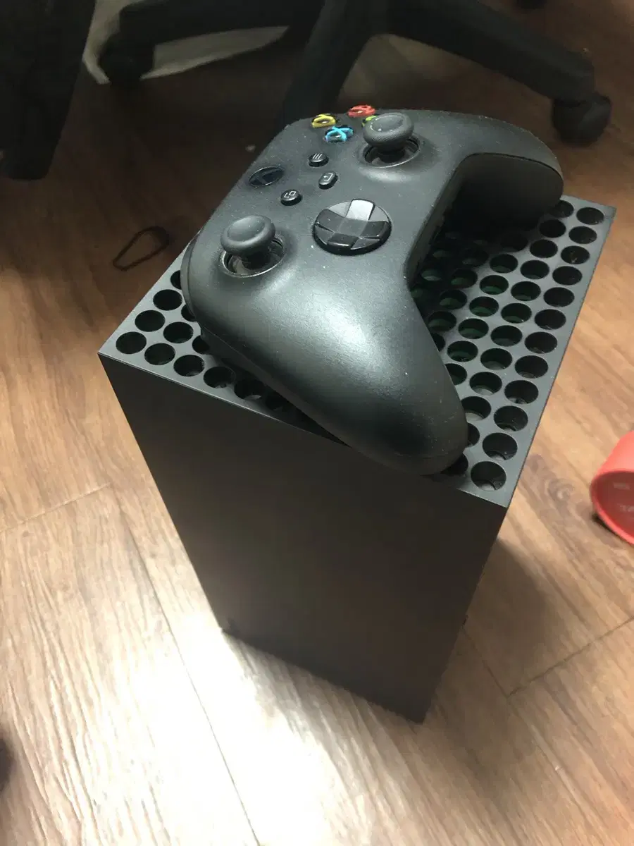 사랑스러웠던 Xbox series X 1TB 팝니다