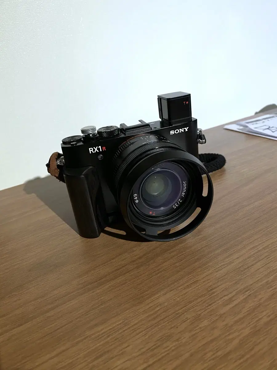 소니 sony RX1R2 후기형 판매합니다  :)