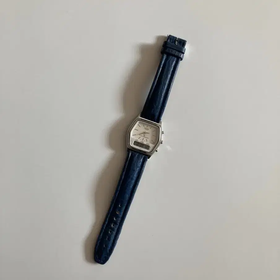 시티즌 70s analog/digital watch