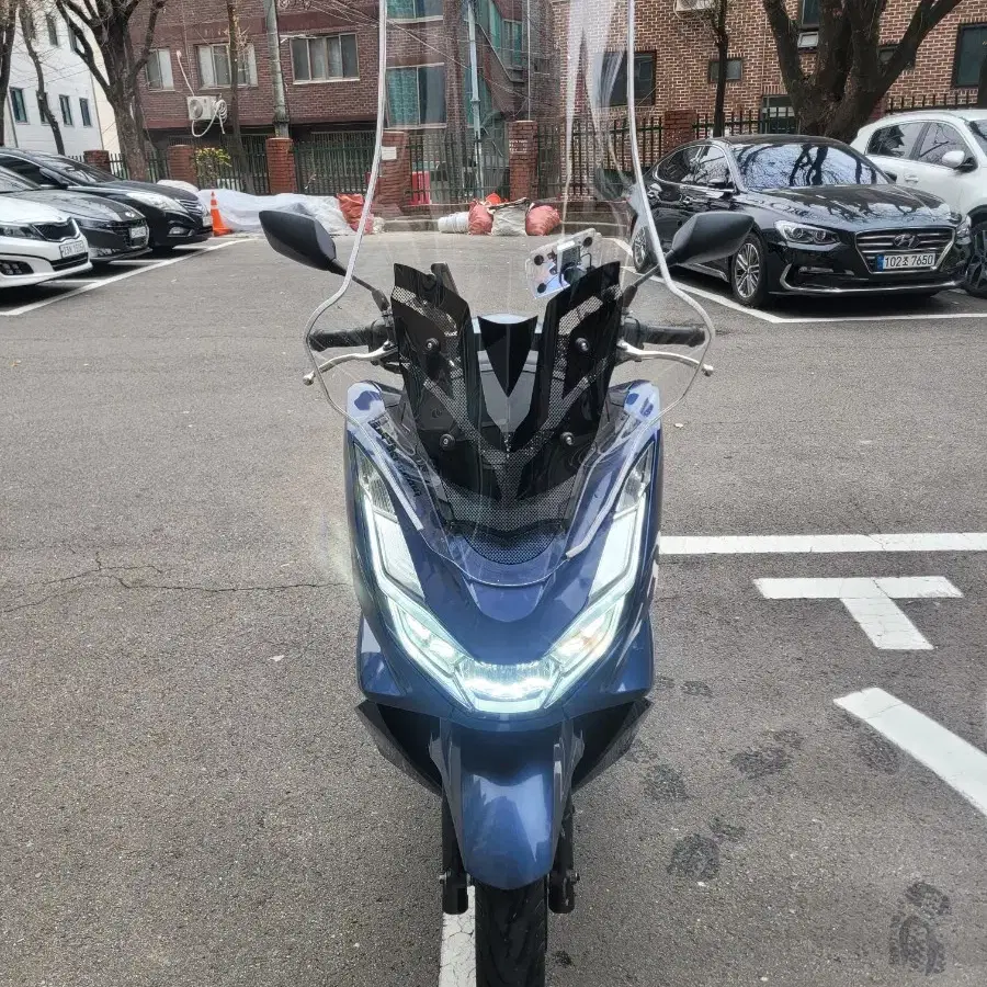 상태좋고 관리잘된 21년식 pcx125 판매합니다.