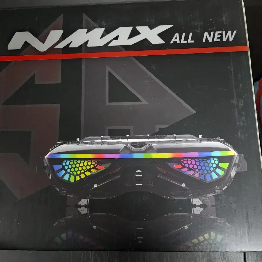 NMAX21~LED 테일등 판매합니다.