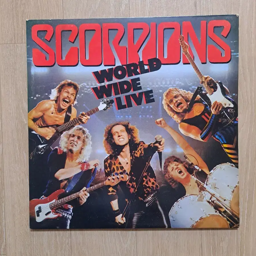 SCORPIONS WORLD WIDE LIVE