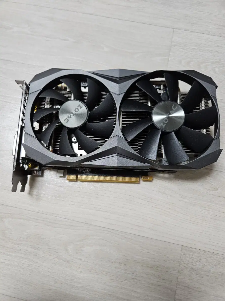 조텍 gtx1070ti mini