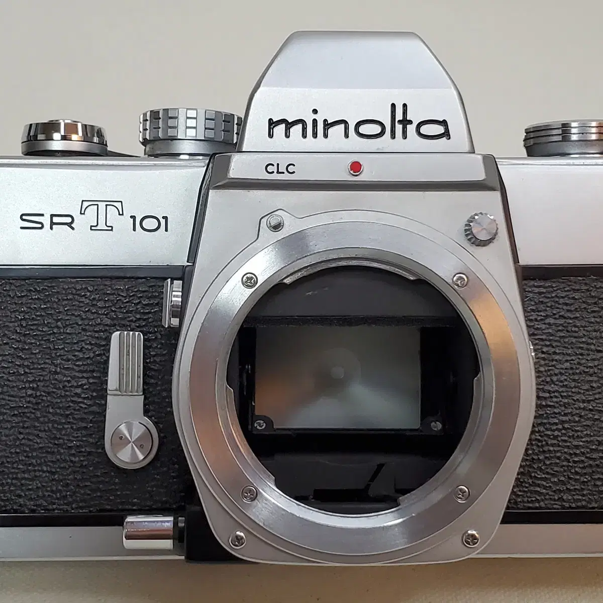 Minolta SRT101 Camera