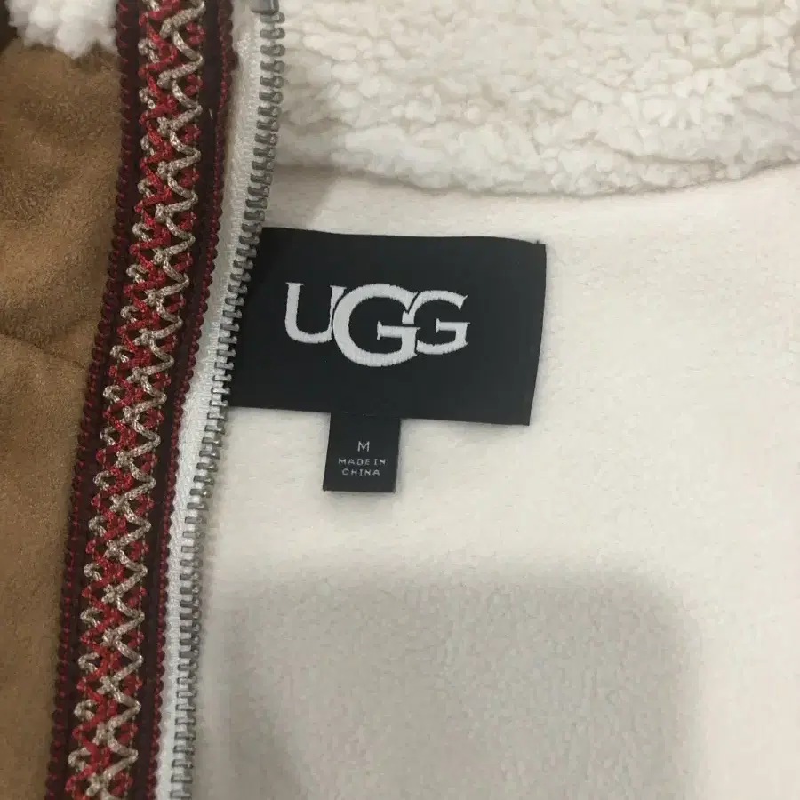 (정품)UGG 어그 쟈켓