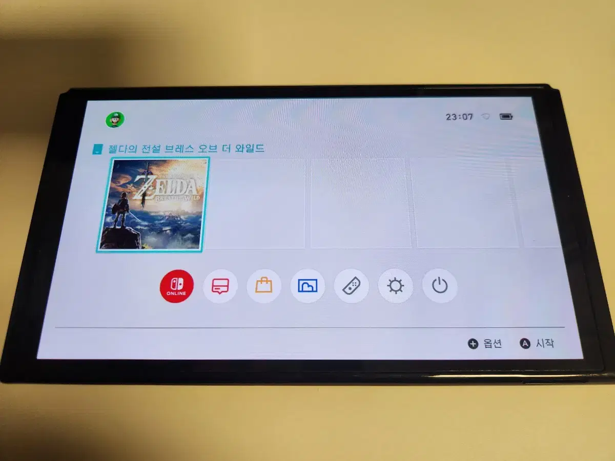 닌텐도 스위치 젤다의 전설 야생의 숨결 야숨 게임칩만 팝니다.