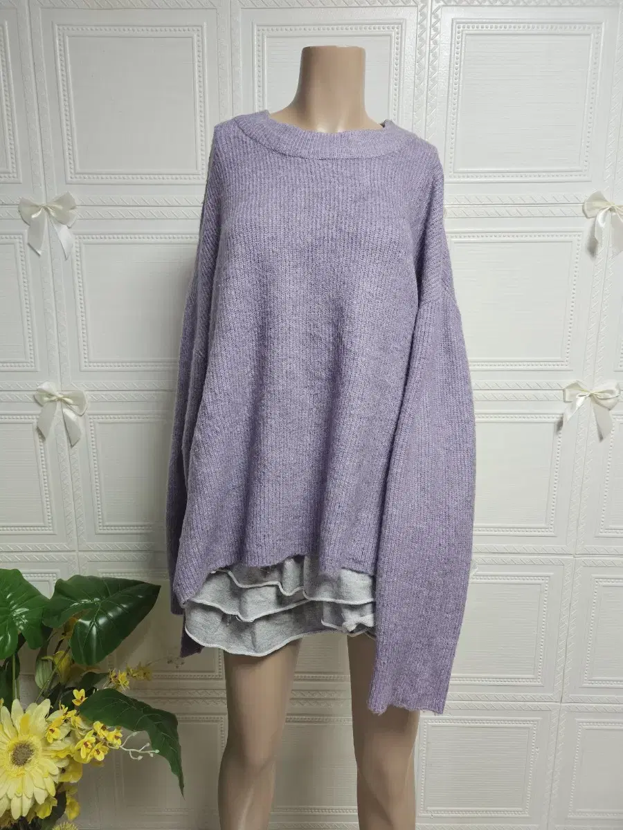 Grayish-purple unbalanced overfit knit