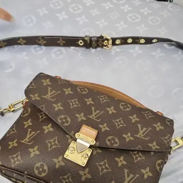 루이비통 Louis Vuitton 숄더백