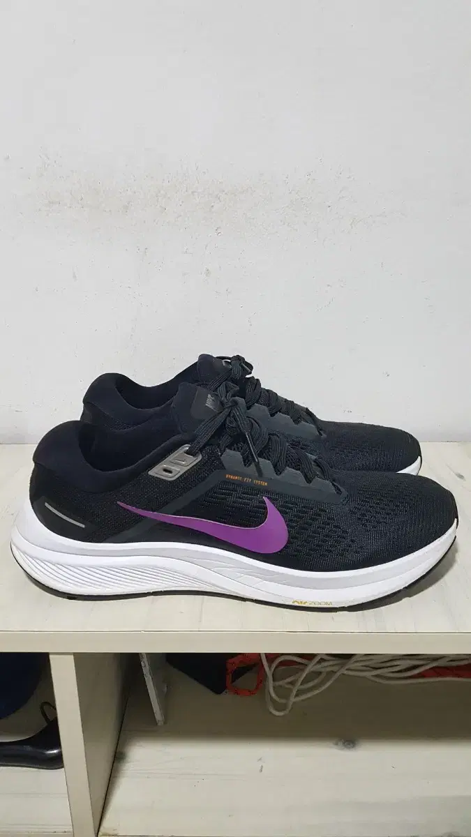 택포 270~275 A급 NIKE ZOOM-AIR 경량 왕쿠션 운동화!