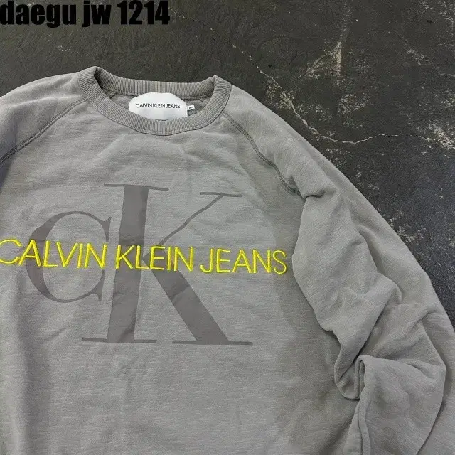 XL CALVIN KLEIN MTM 캘빈클라인 맨투맨