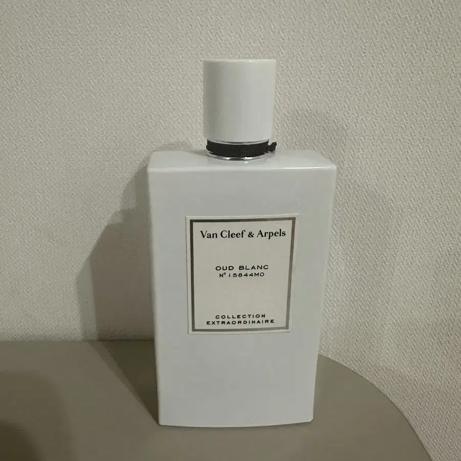 반클리프 아펠 향수 (oud blanc) 75ml