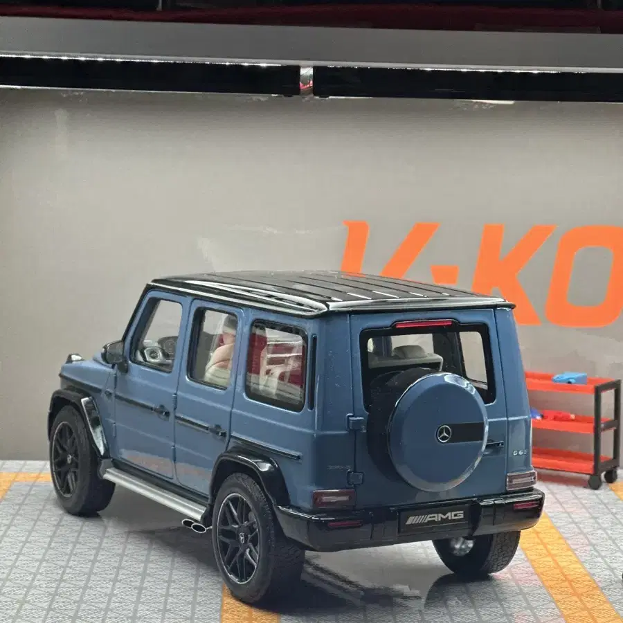 1:18 미챔 G63 마그마에디션