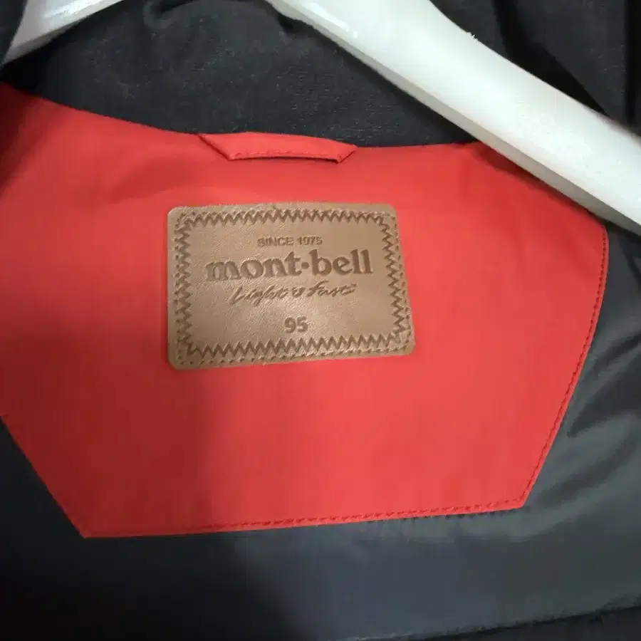 몽벨 montbell  패딩