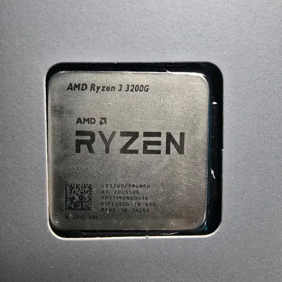 PC부품 CPU RYZEN 3 3200G