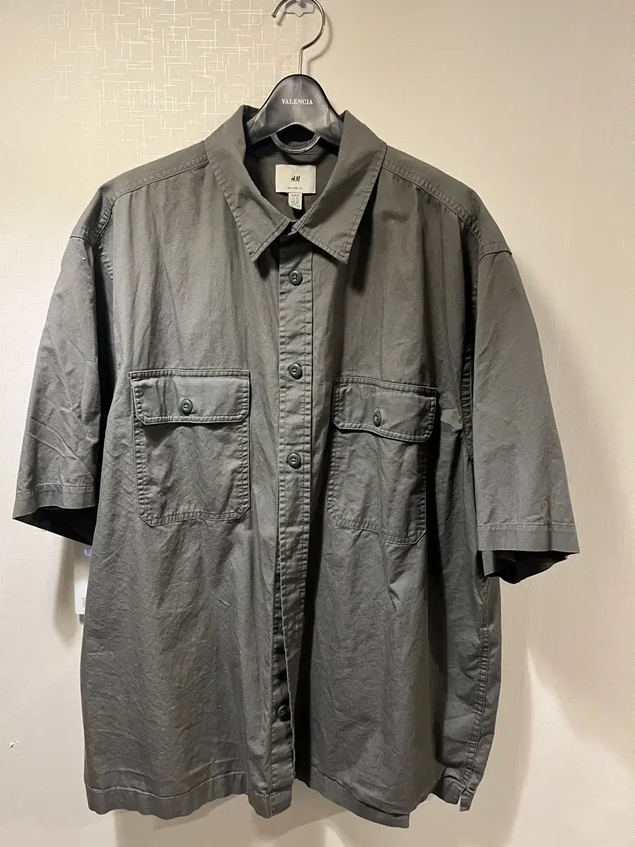 Two-Pocket Short Sleeve Shirt