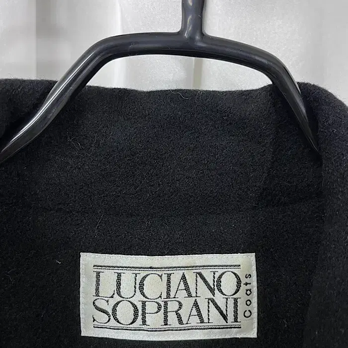 LUCIANO SOPRANI wool coat