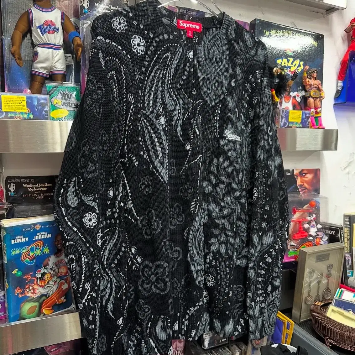 슈프림 Supreme Printed Paisley Sweater