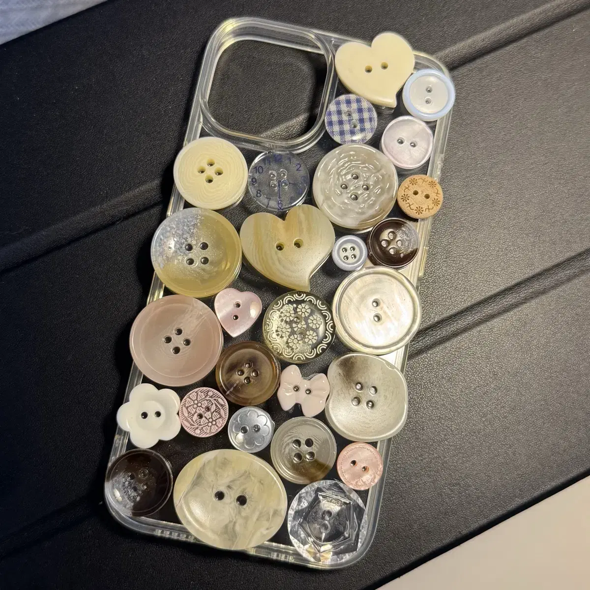 네블리노소 neblinoso Baby powder Button case