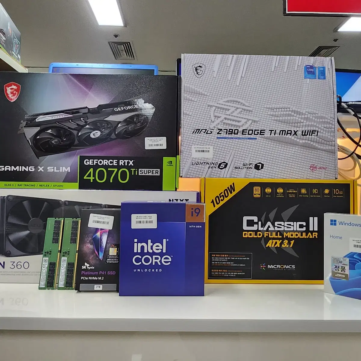 I9-14900K+RTX4070TISUPER 300만원대 고사양PC