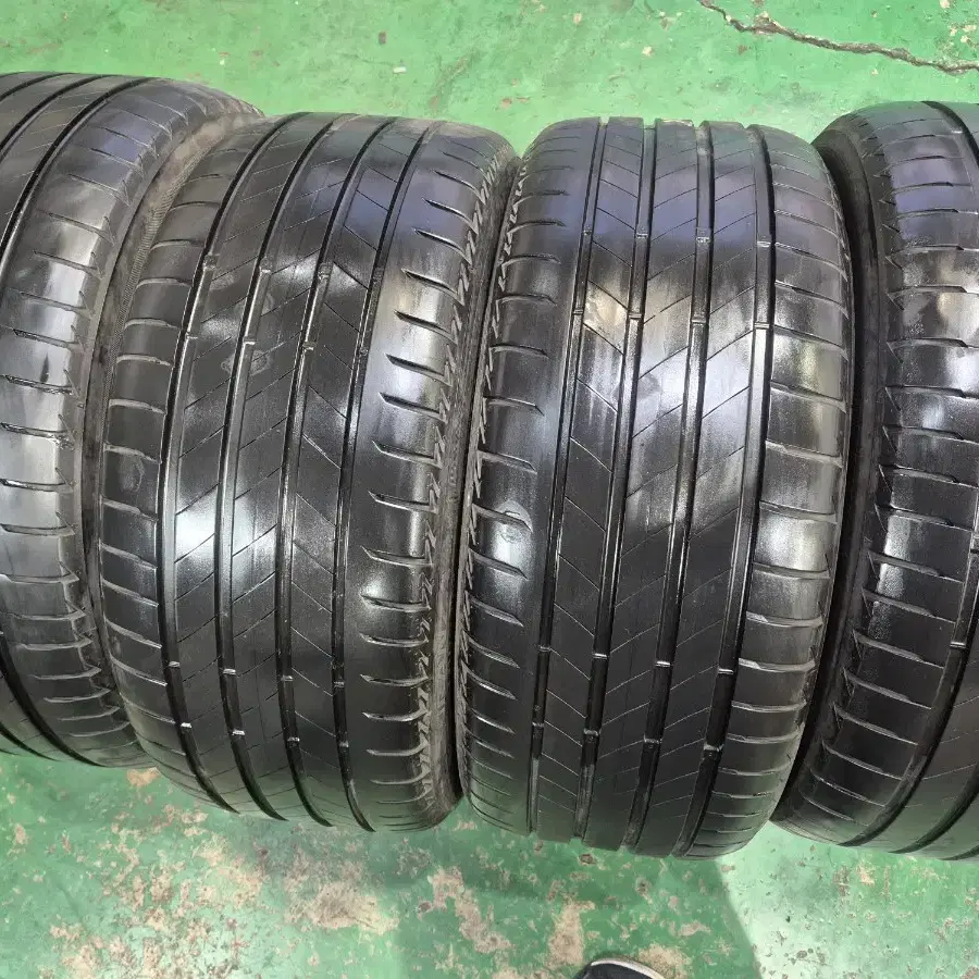 255/40R20 브리지스톤 벤츠S w223