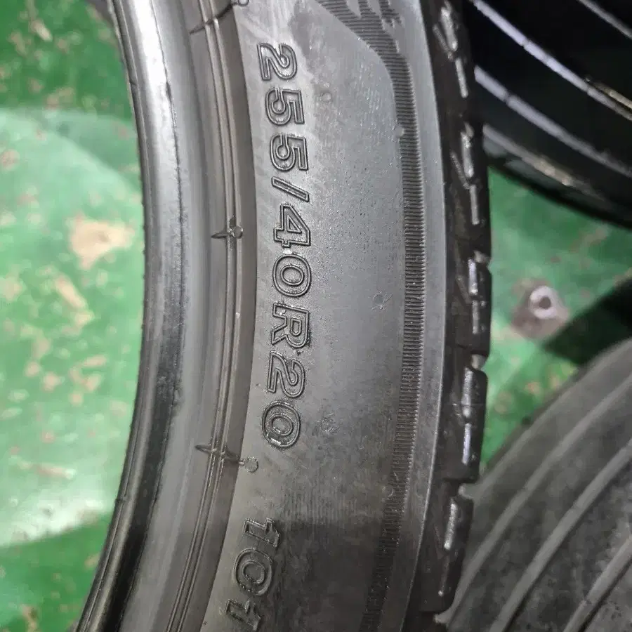 255/40R20 브리지스톤 벤츠S w223