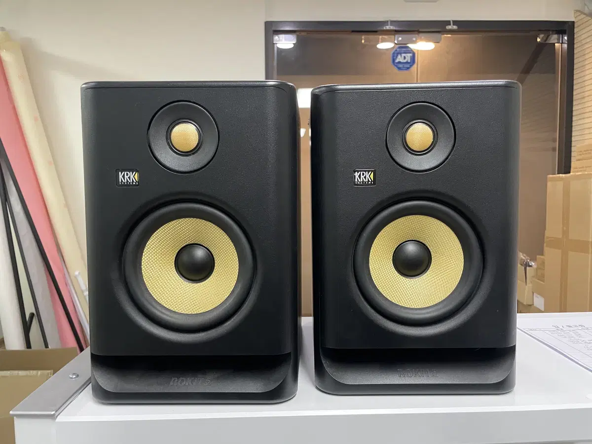 KRK RP5 G4 모니터 스피커  1조 스탠드 1조 세트 [전시용제품]