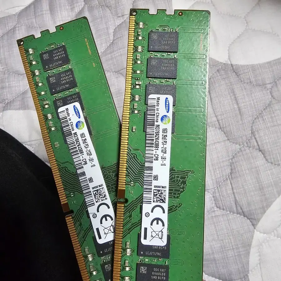 삼성 DDR4 16gb 2장