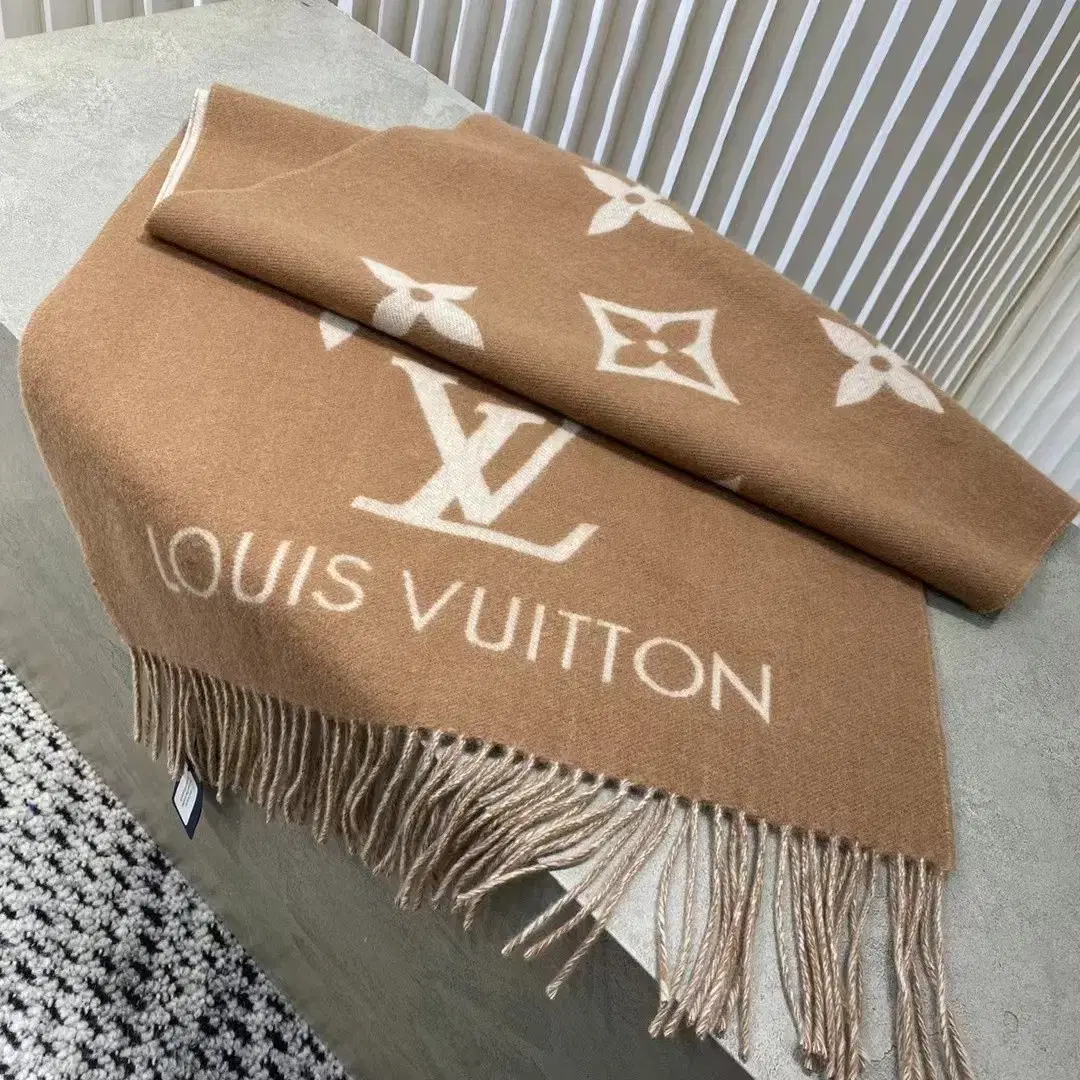 Louis Vuitton루이 뷔 통 스카프 정품