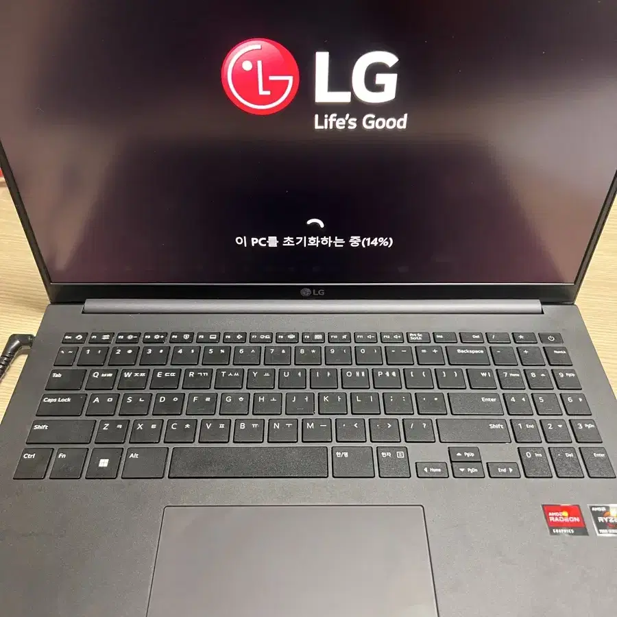 LG 노트북 울트라PC 엣지 (16UD70R-HX56K) 급처