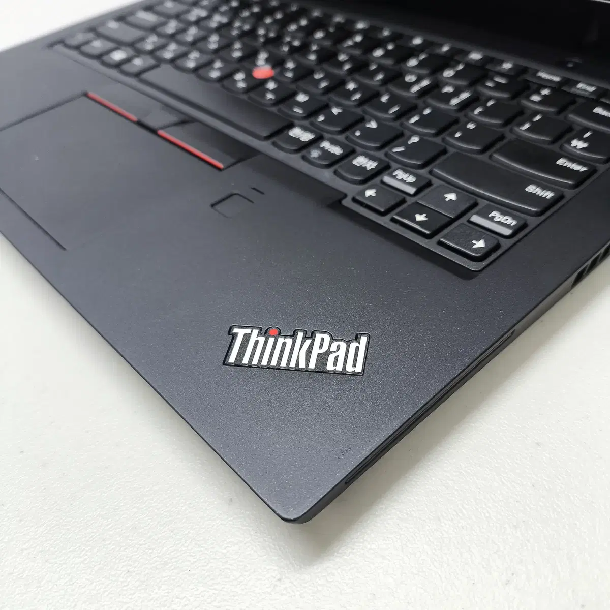 Lenovo ThinkPad X280 특A급 중고노트북 휴대 매장용