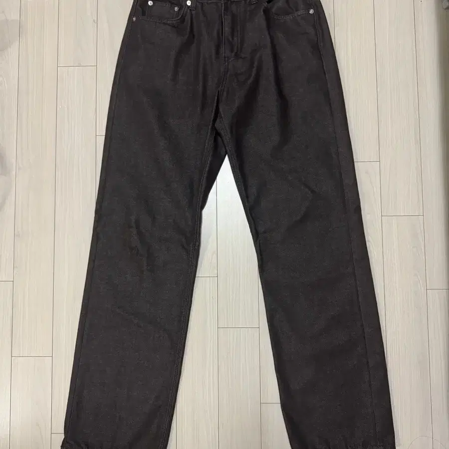 브랜디드 브라운 데님 1885 MAROON JEANS