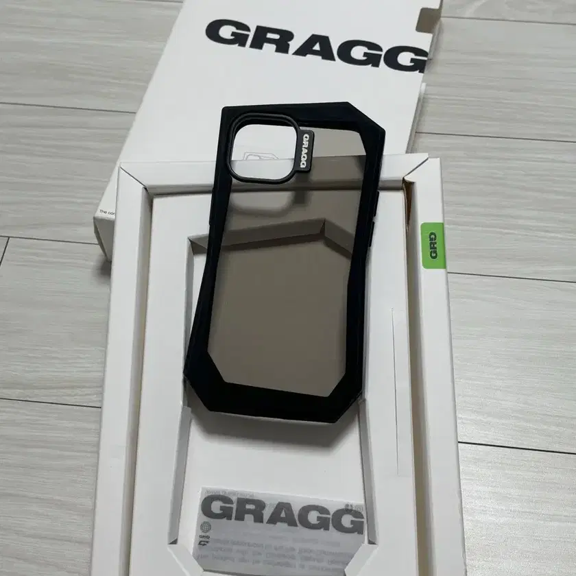 ★GRAGG X MUDDYCAP★送料込★韓国★大人気★DOUBLE SQUARE CASE COLLABORATION - COLLABORATION - GRAGG