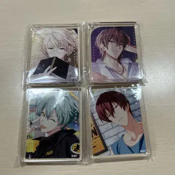 아이나나 아이들리시 세븐 슈가오 코로타 악브로 애니카 카페