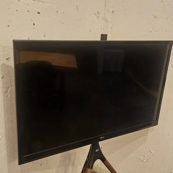 LG 42인치 TV 팝니다