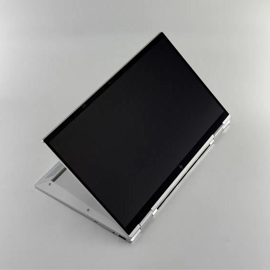 HP ElteBook x360 노트북