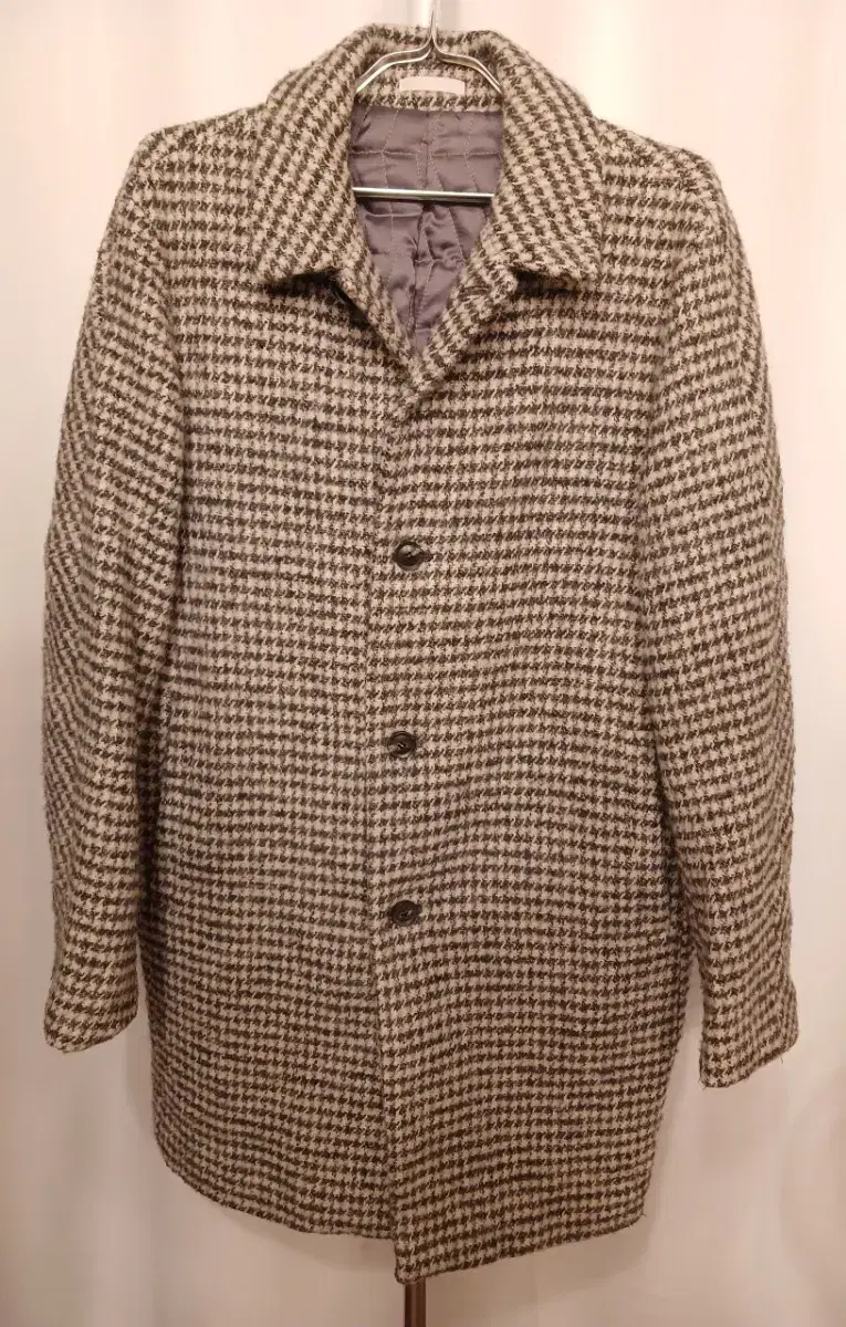 Genuine) Giozia Balmacan Coat size 105