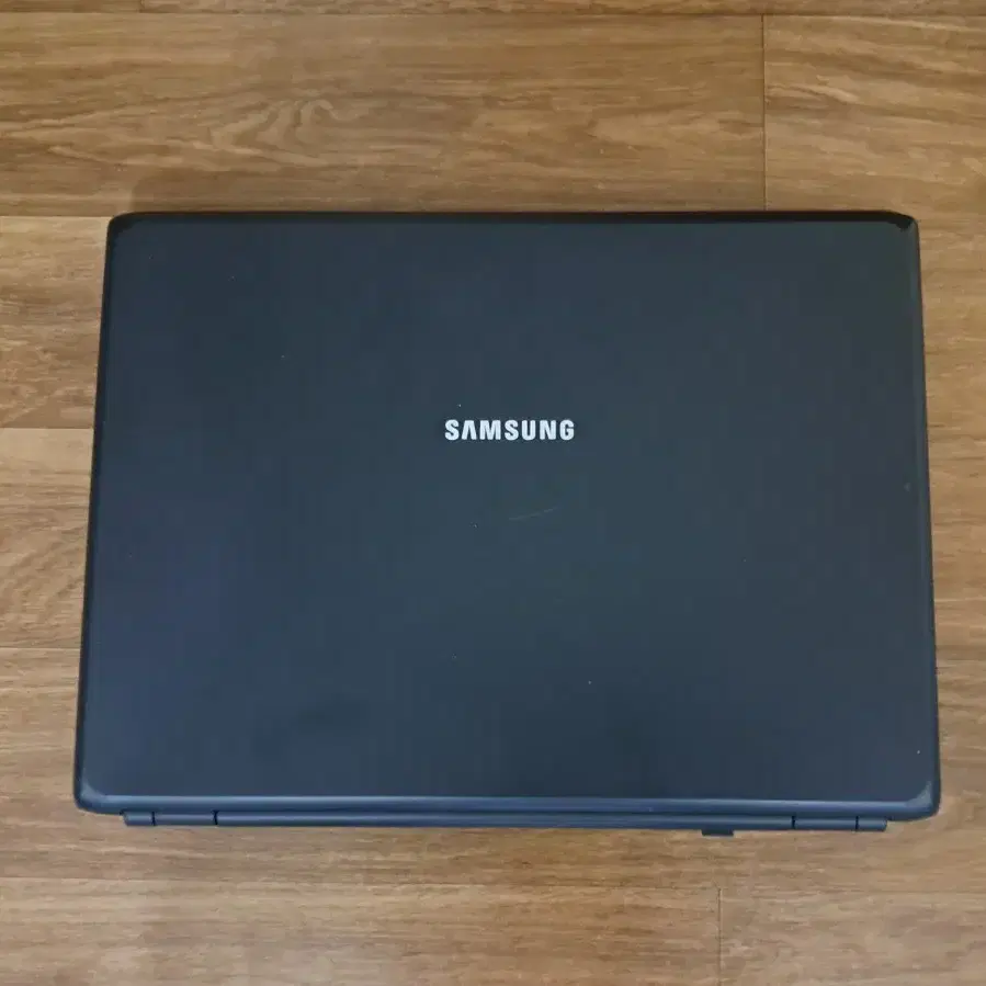 삼성 15.4" 노트북 4GB, HDD250GB, WINDOW10