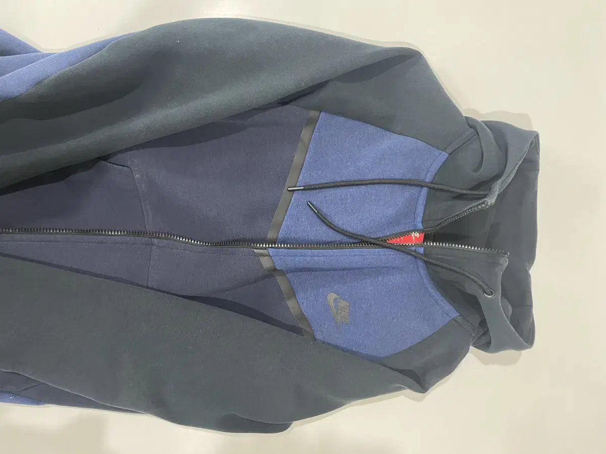 Nike Genuine Functional Hoodie Zip Up