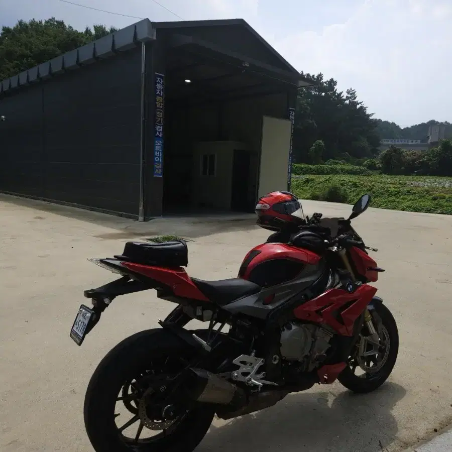 BMW S1000r. 15년식 팝니다 관리굿