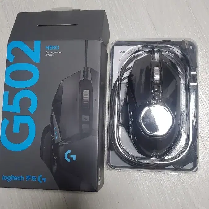 로지텍 G502 HERO 마우스 (새상품)