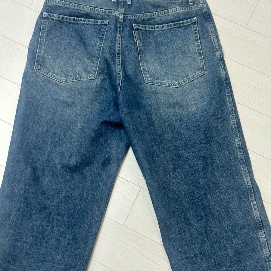 포터리 One Washed Wide Denim mid blue 3사이즈