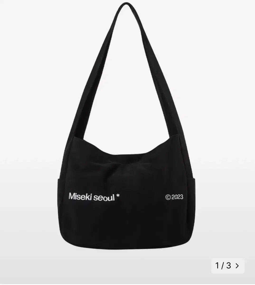 MicroKeySeoul Big Crossbody Bag Black